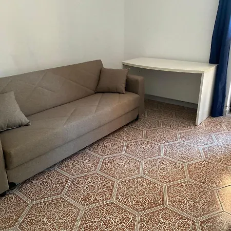 Bertoro * ايسكيا